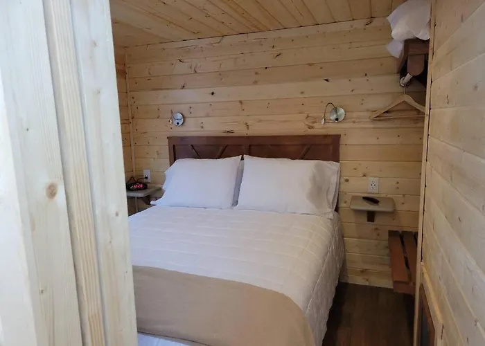 Chalet 093 Star Gazing Tiny Nr Grand Canyon South Rim Sleeps 8 *